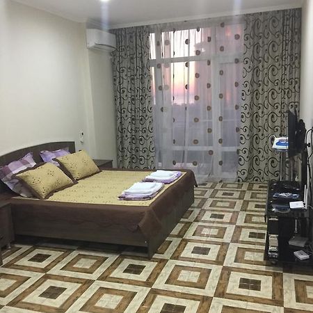 Apartment Pshavela 16 Batoemi Buitenkant foto